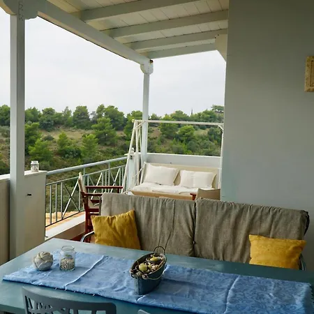 Aggeliki's Maisonette Sea View Porto Cheli Rozaíika