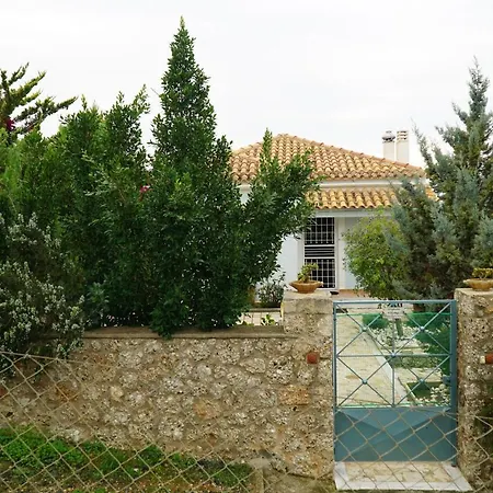 Aggeliki's Maisonette Sea View Porto Cheli Rozaíika