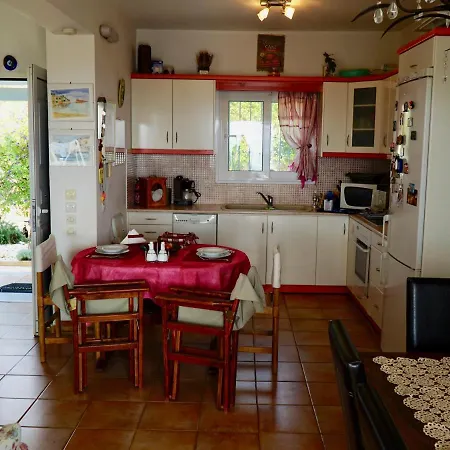 Aggeliki's Maisonette Sea View Porto Cheli Villa Rozaíika